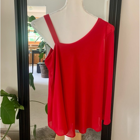 Red Open Sleeve Shirt - Picture 1 of 4